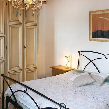 Stunning In W/ 2 Bedrooms * Vicopisano
